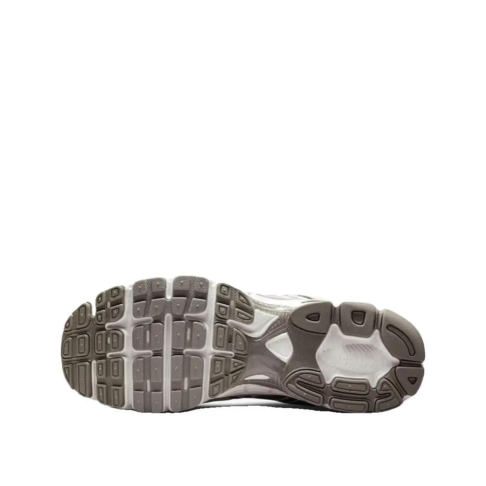 Nike Air Max Moto 2K Beige/Grau 2/8