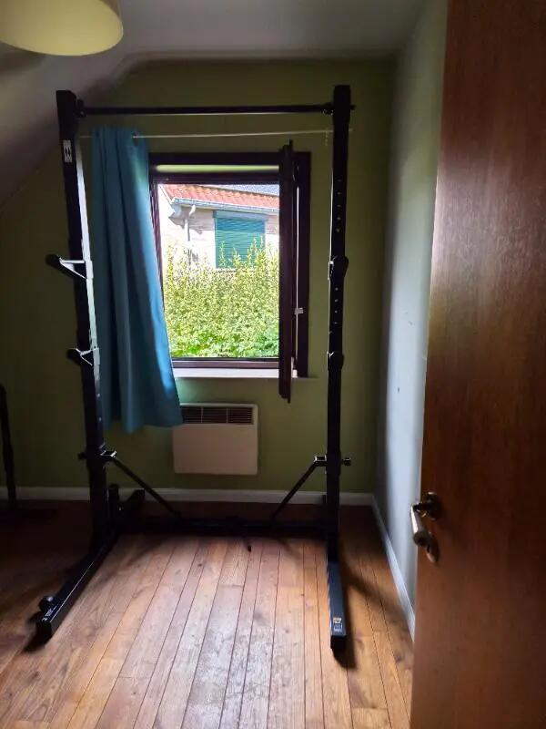 DECATHLON picture