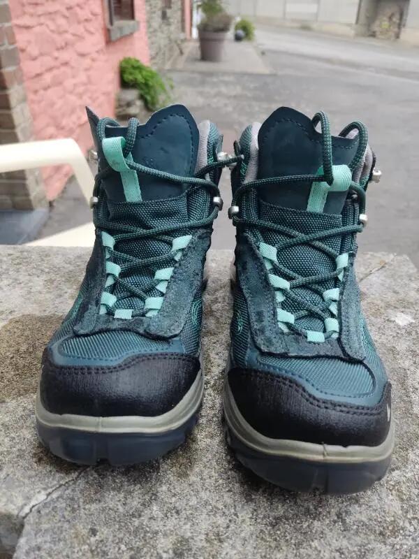 Tussen Particulieren - Quechua-wandelschoenen 2/3