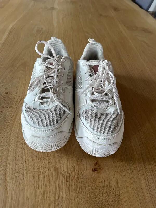 Entre Particuliers - Chaussures de tennis 2/4