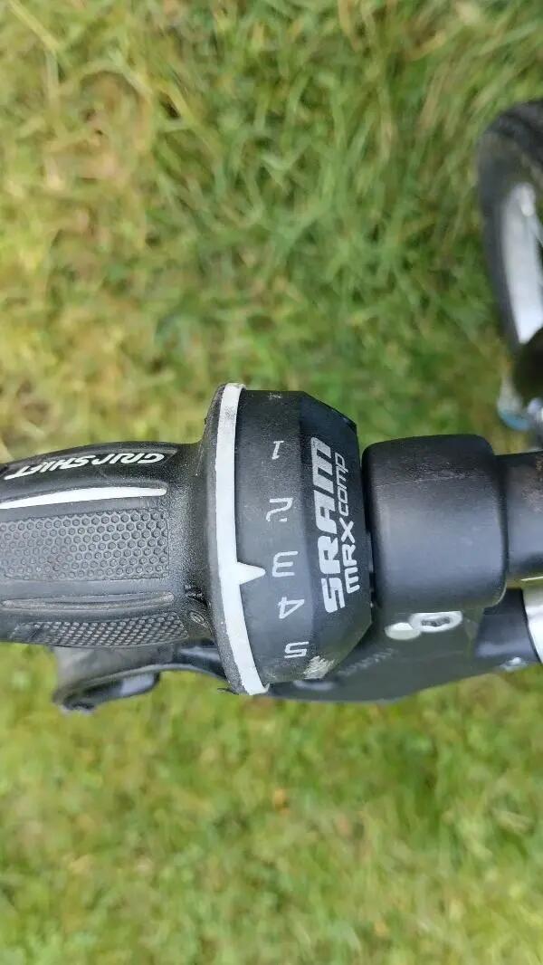 Entre Particuliers - Vélo enfant Btwin bleu Racingboy 320 6-8 ans 2/2
