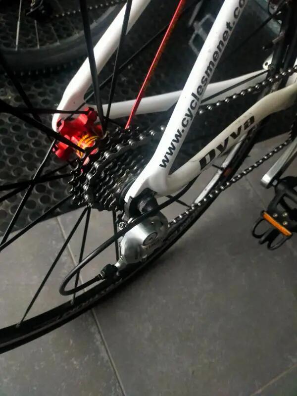 Tussen Particulieren - MENET carbon racefiets – Maat XS 6/7