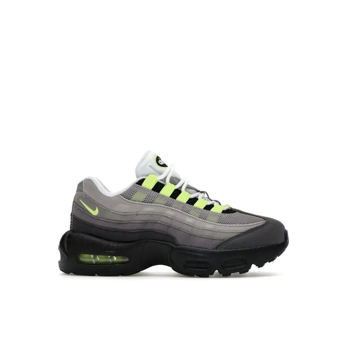 NIKE picture