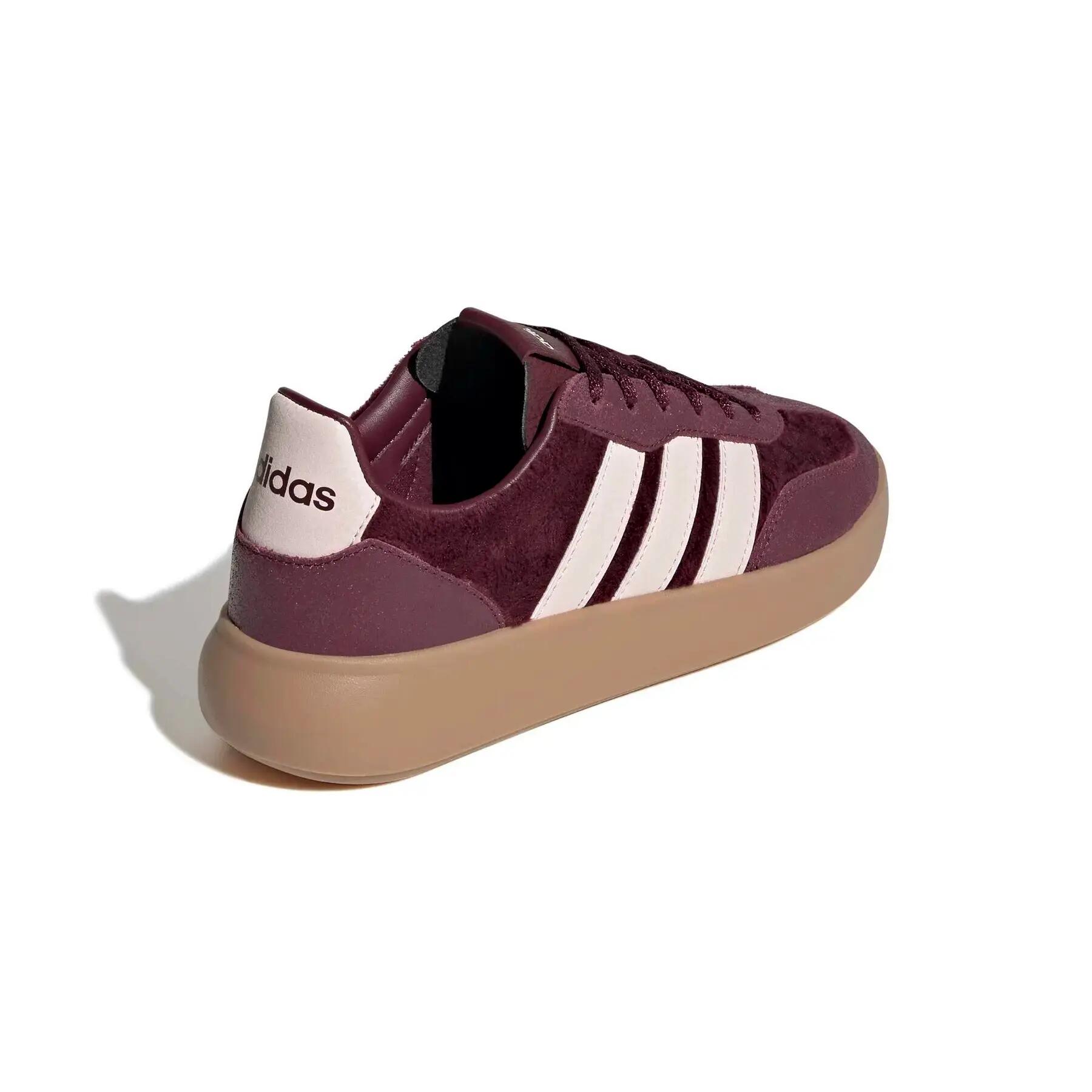 Nowoczesne trampki adidas Barreda Decode 4/7