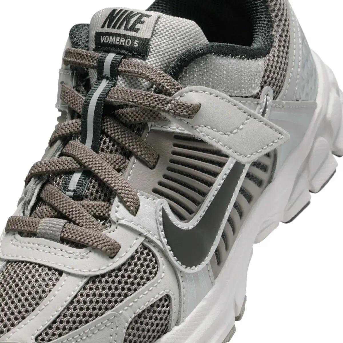 Nike Vomero 5 College Grey Cave Stone Metallic Silver Black (PS) 6/6
