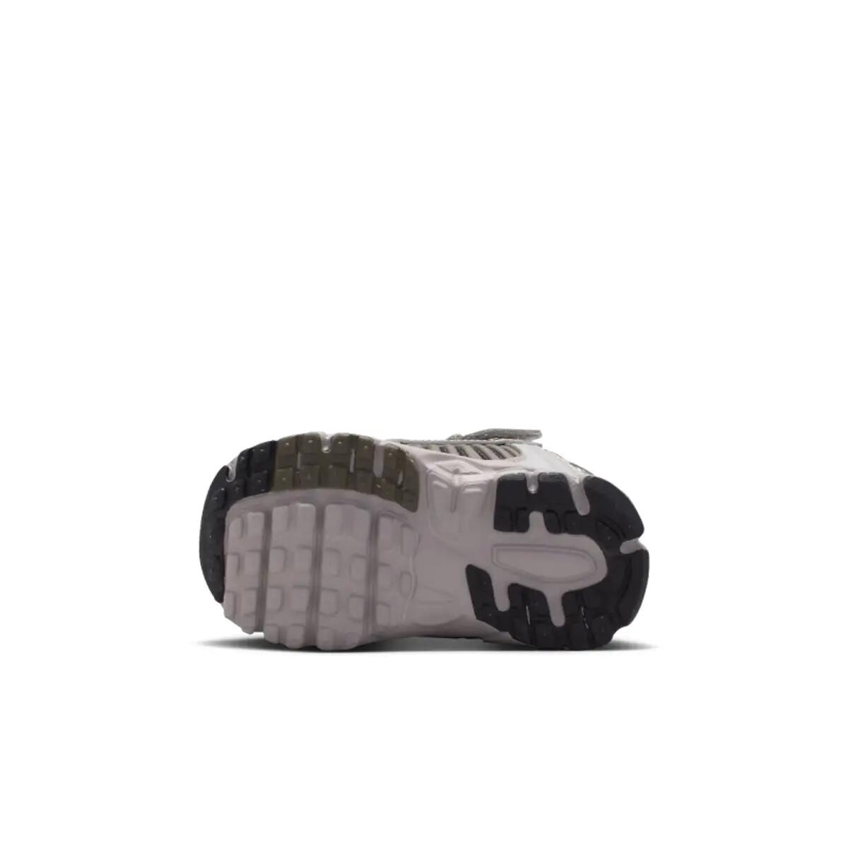 Nike Vomero 5 College Grey Cave Stone Metallic Silver Black (TD) 3/6