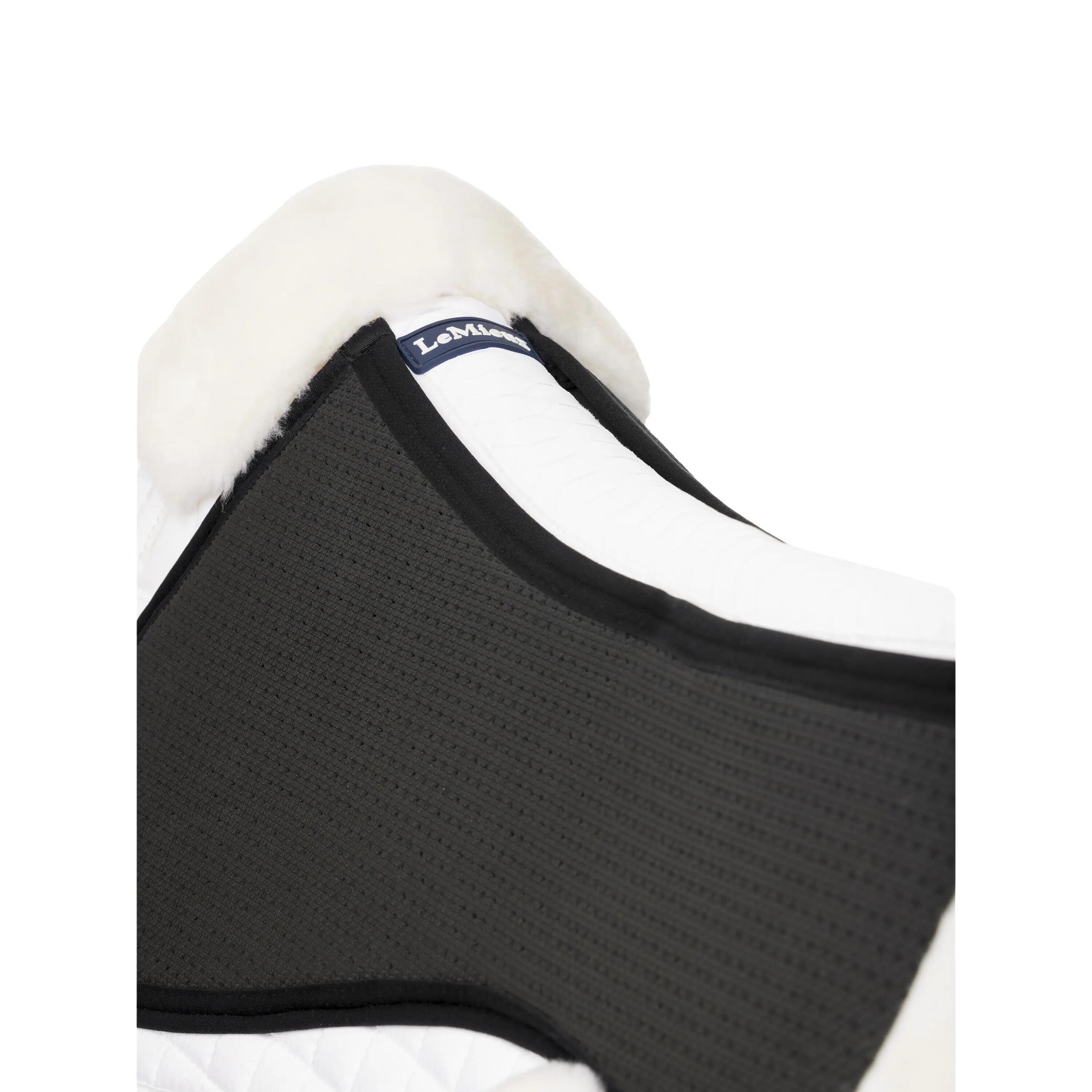 Aerodynamische schokdemper voor paard LeMieux 2/2