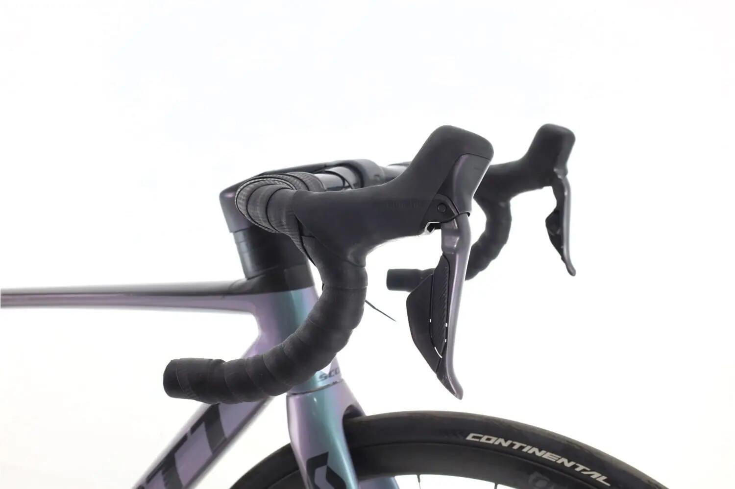 Refurbished Rennrad ·  Addict RC 15 Di2 12V · Sehr guter Zustand 6/8