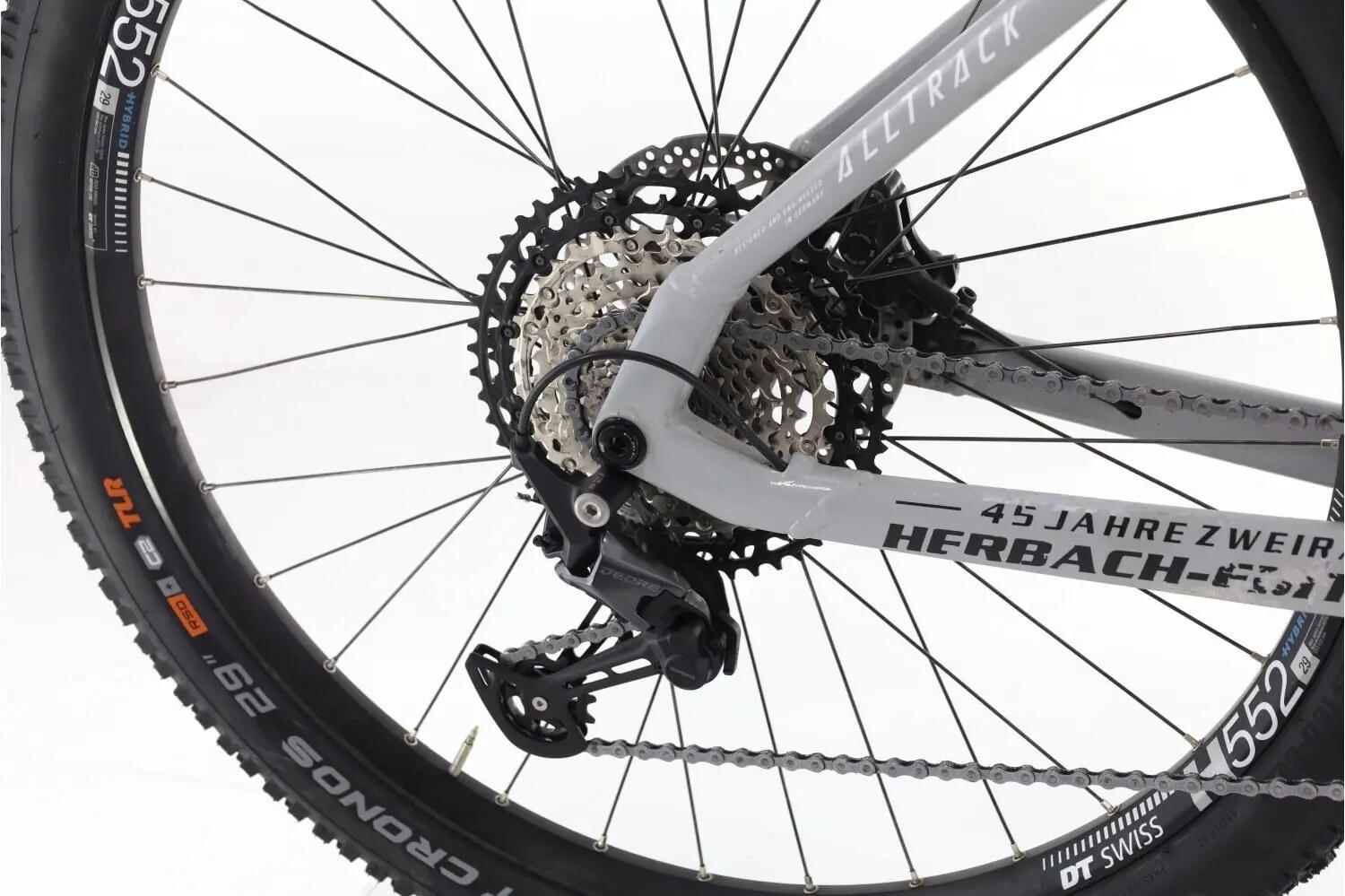 Segunda Vida · Ebike ·  AllTrack 7 · Muito bom estado 3/8