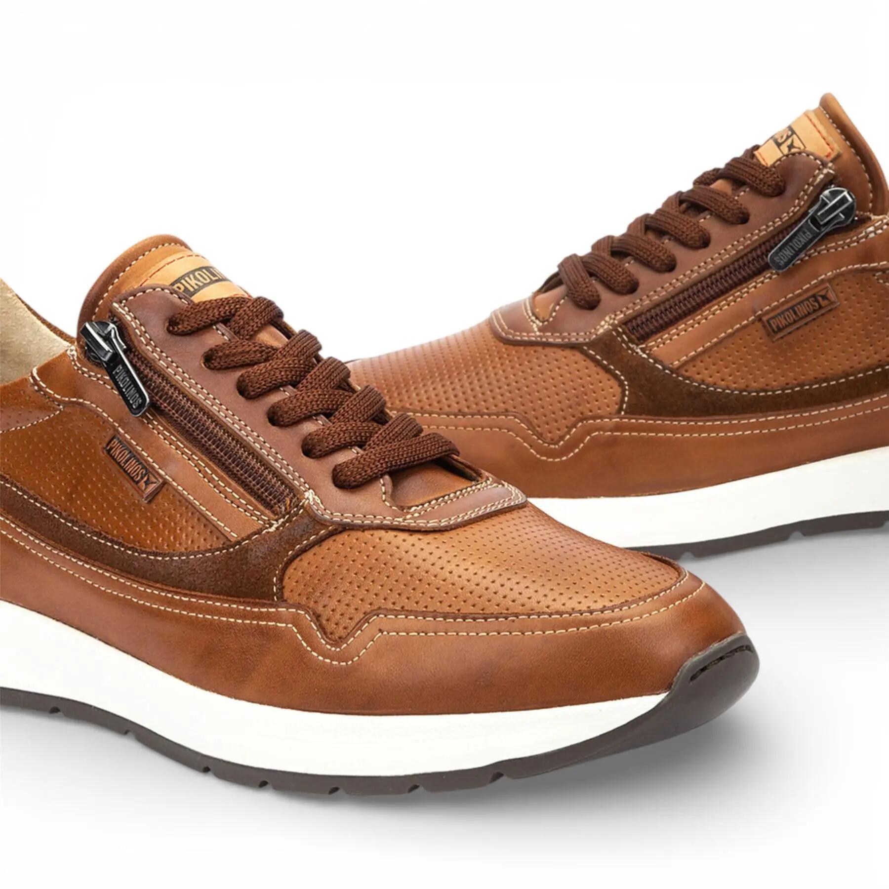 Schoen Pikolinos model M2B-6263C1-250 voor mannen 6/8