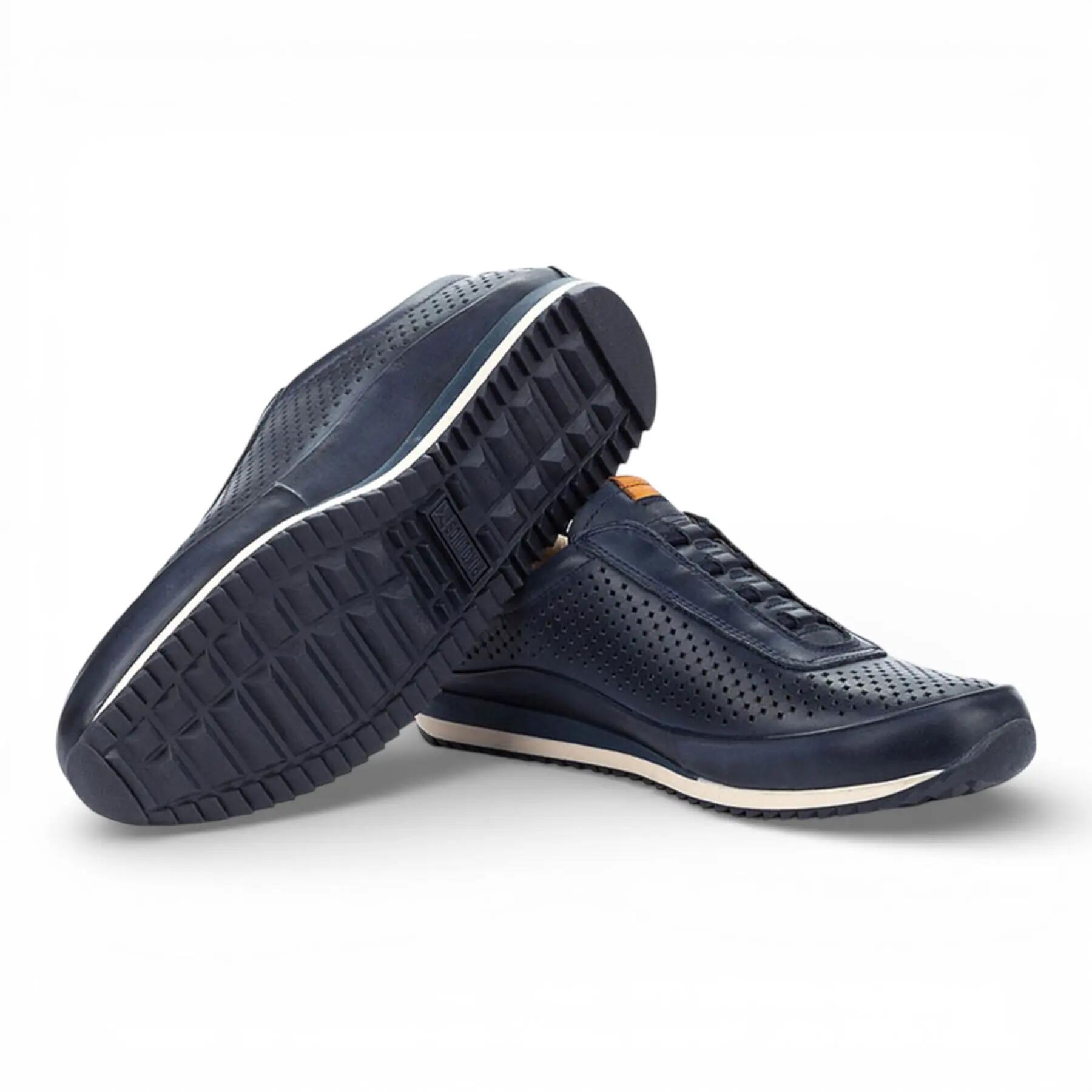 Schoen Pikolinos model 10225-373288 voor mannen 7/8
