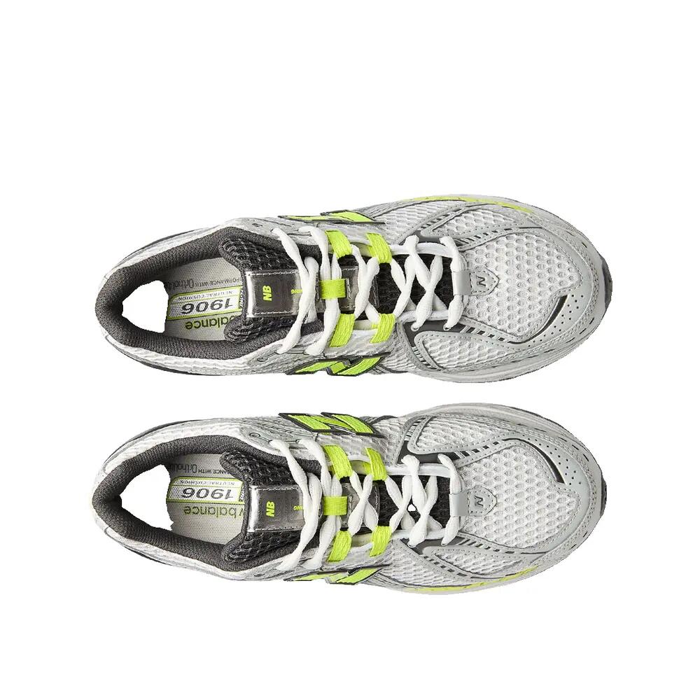 Zapatos New Balance 1906 Gris 7/7