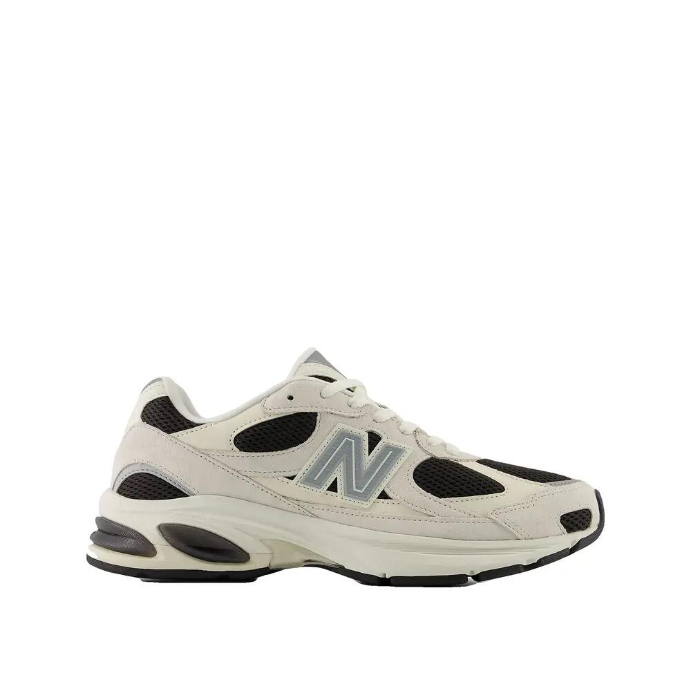 NEW BALANCE picture