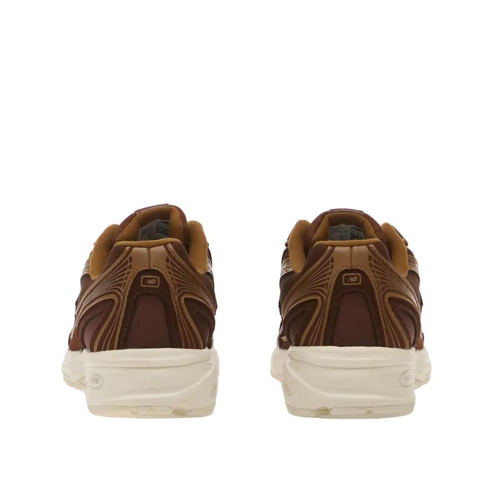 Schoenen New Balance 740 Pumpernickel/Zeezout 4/6