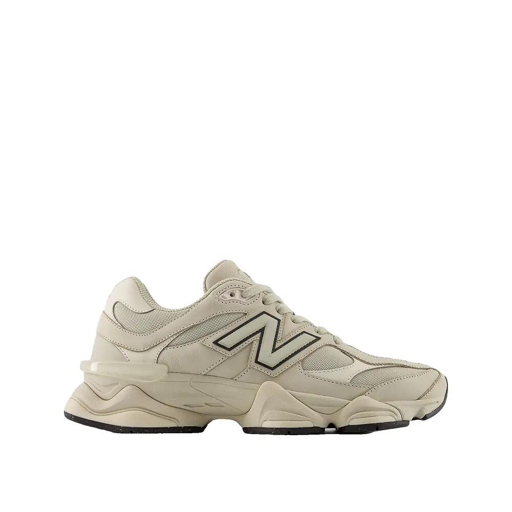 NEW BALANCE picture