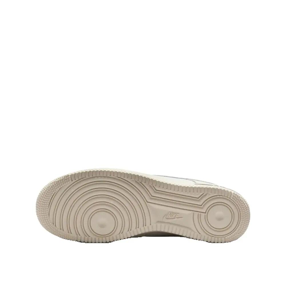 Scarpa universali uomo Nike Air Force 8/8