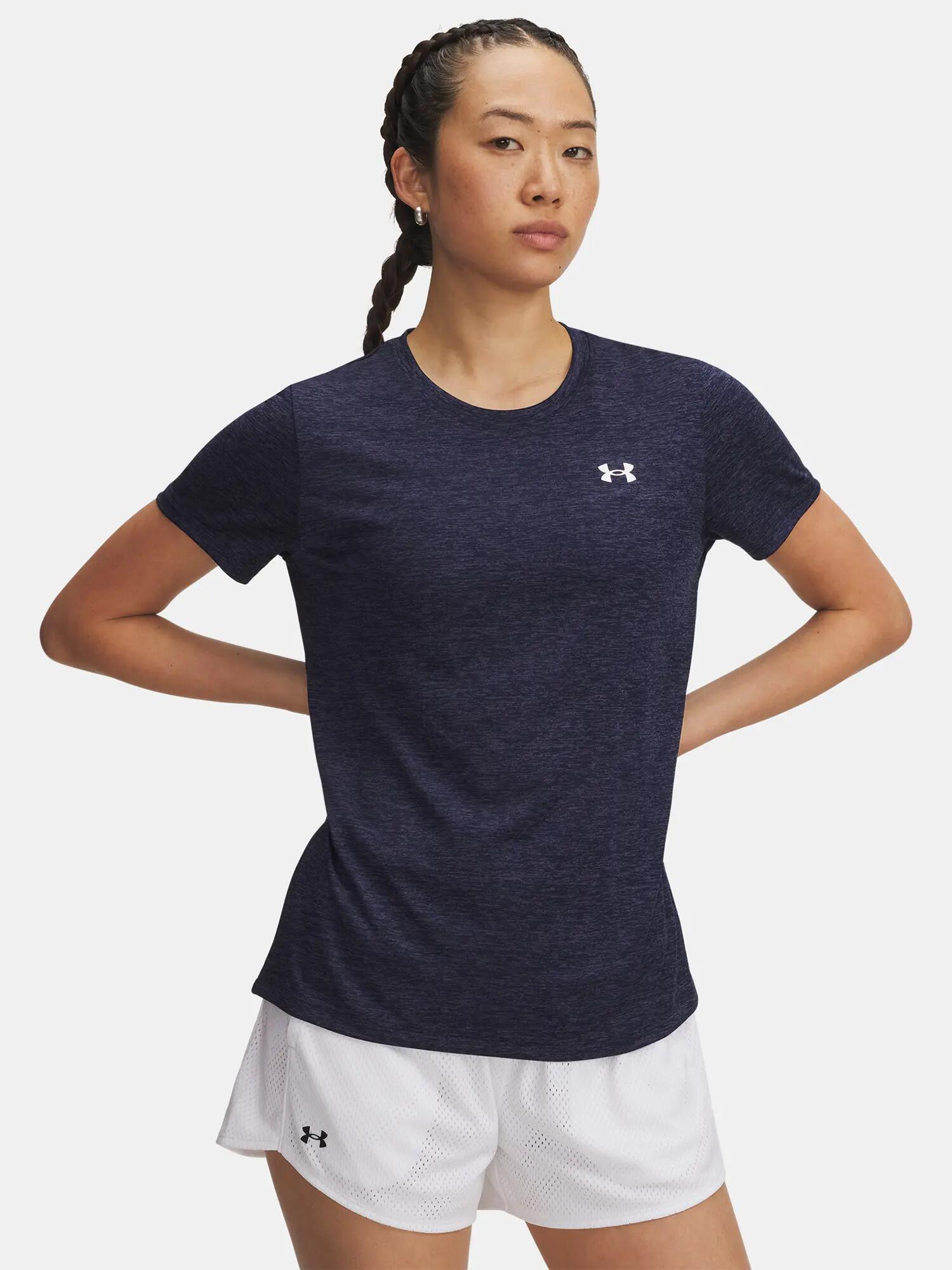 UNDER ARMOUR picture