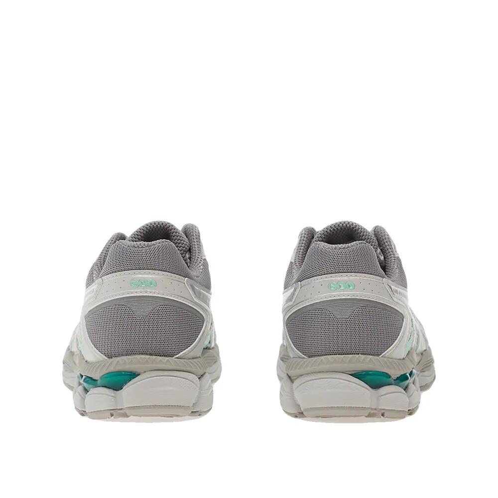 Chaussures de course ASICS Gel-Cumulus 16 4/6
