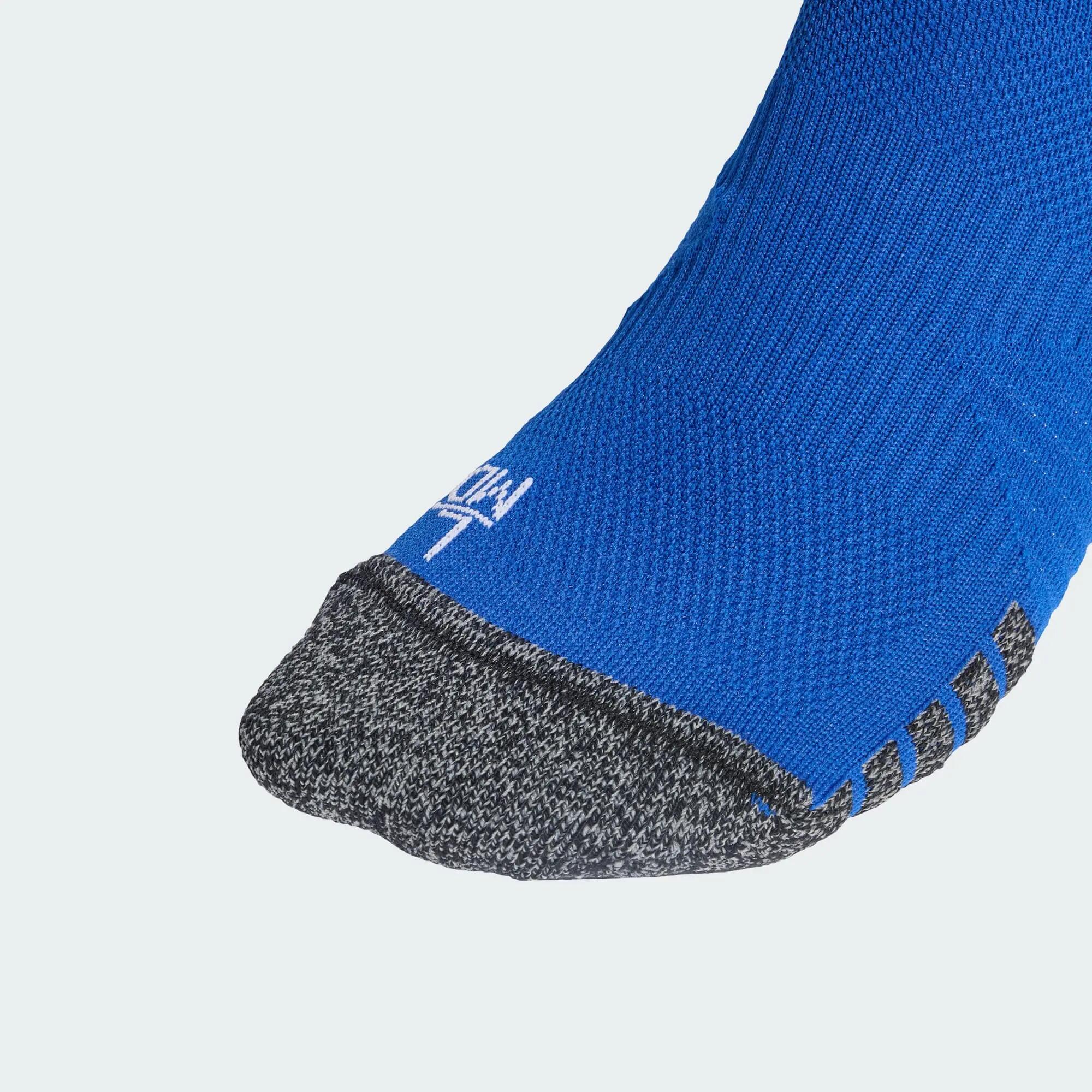 Adi 26 Socken 2/6