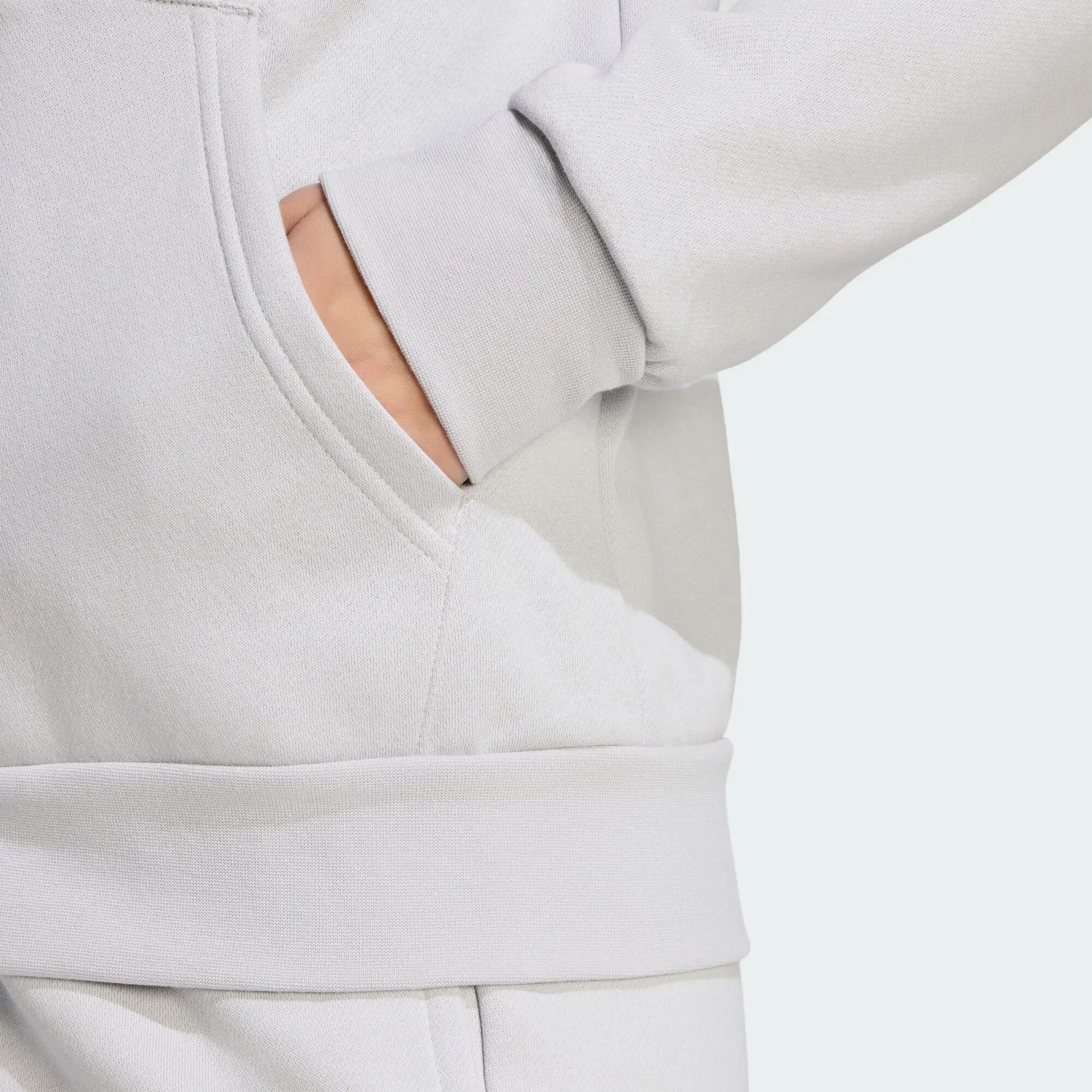 Chaqueta con capucha y cremallera Entrada 26 5/13