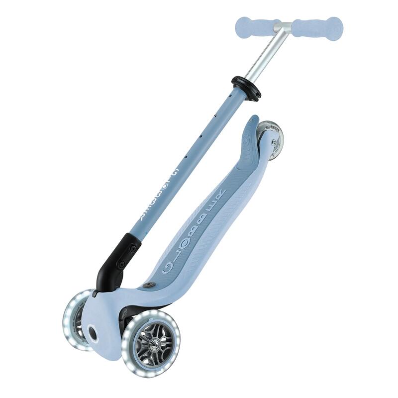 Globber Go Up Active Ecologic Işıklı Scooter - Blueberry