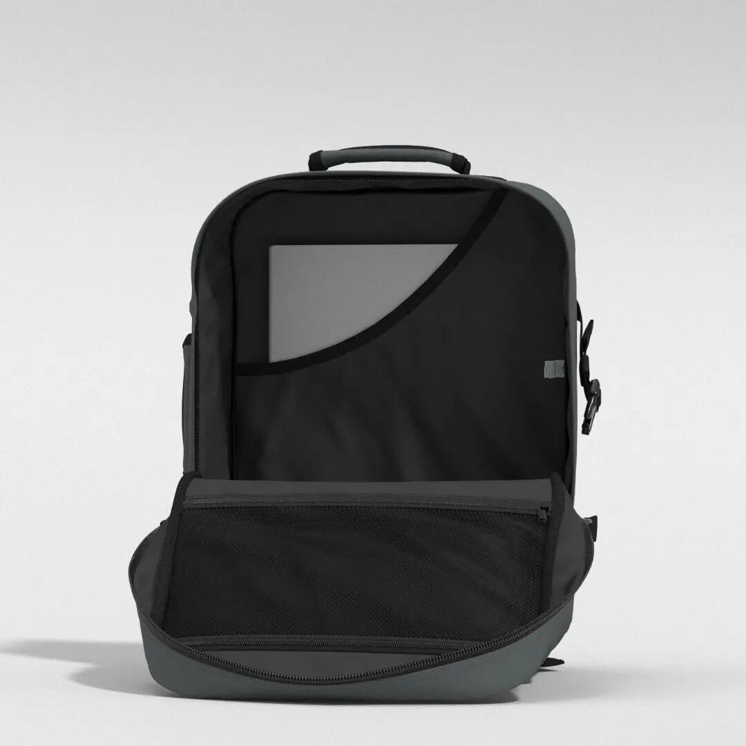 Classic Cabin Backpack 44L, Max Cabin Size for Week-Long Trips 9/10