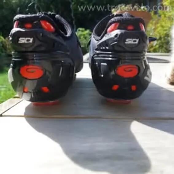 Tussen Particulieren - fietsschoenen 2/4