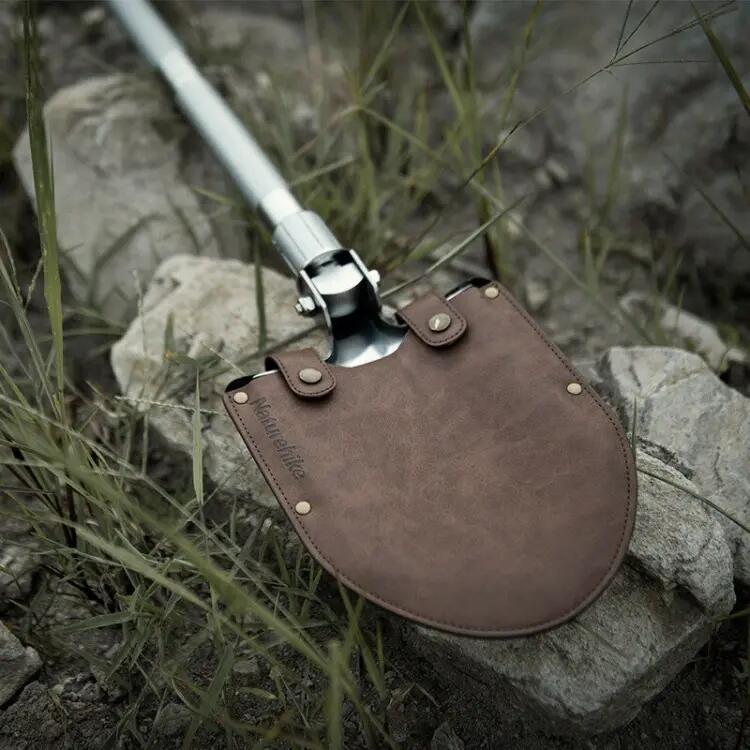 Naturehike Multifunctional outdoor shovel - With pickaxe & fire starter 8/9