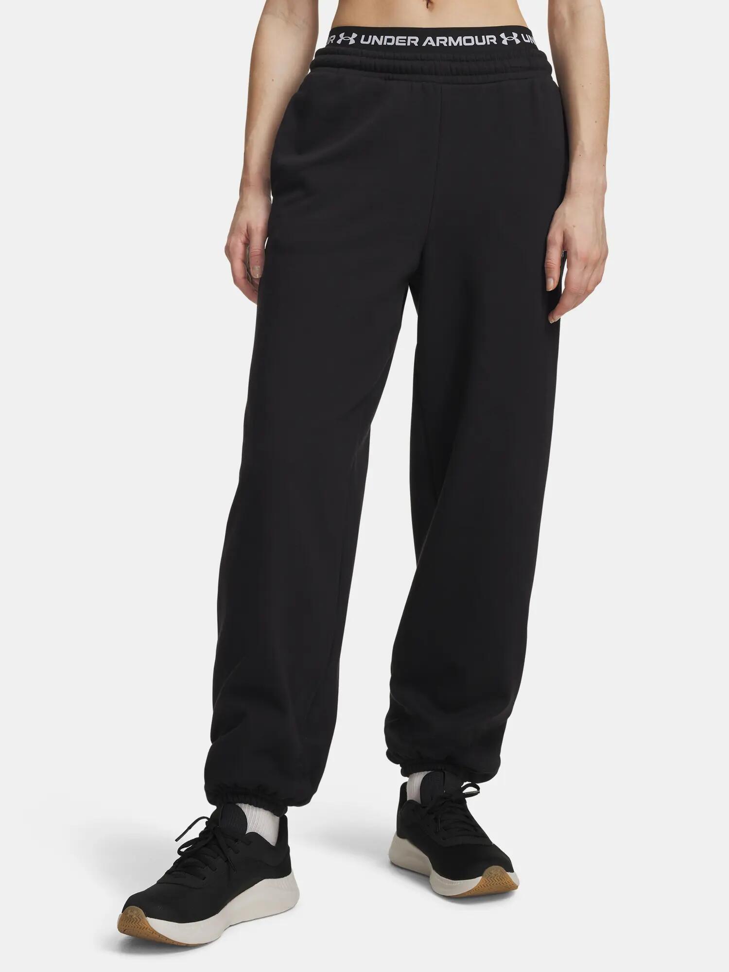 UNDER ARMOUR picture