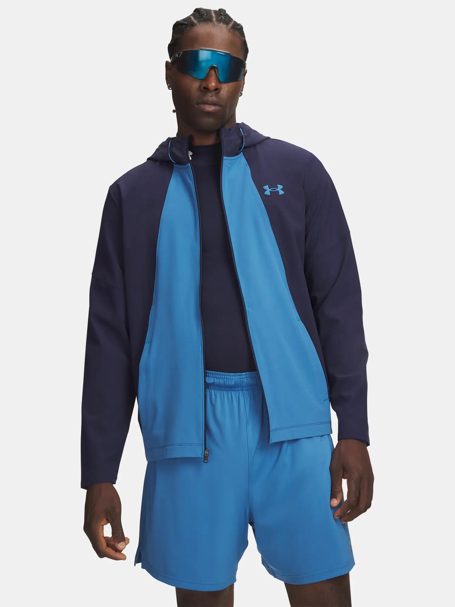 UNDER ARMOUR picture