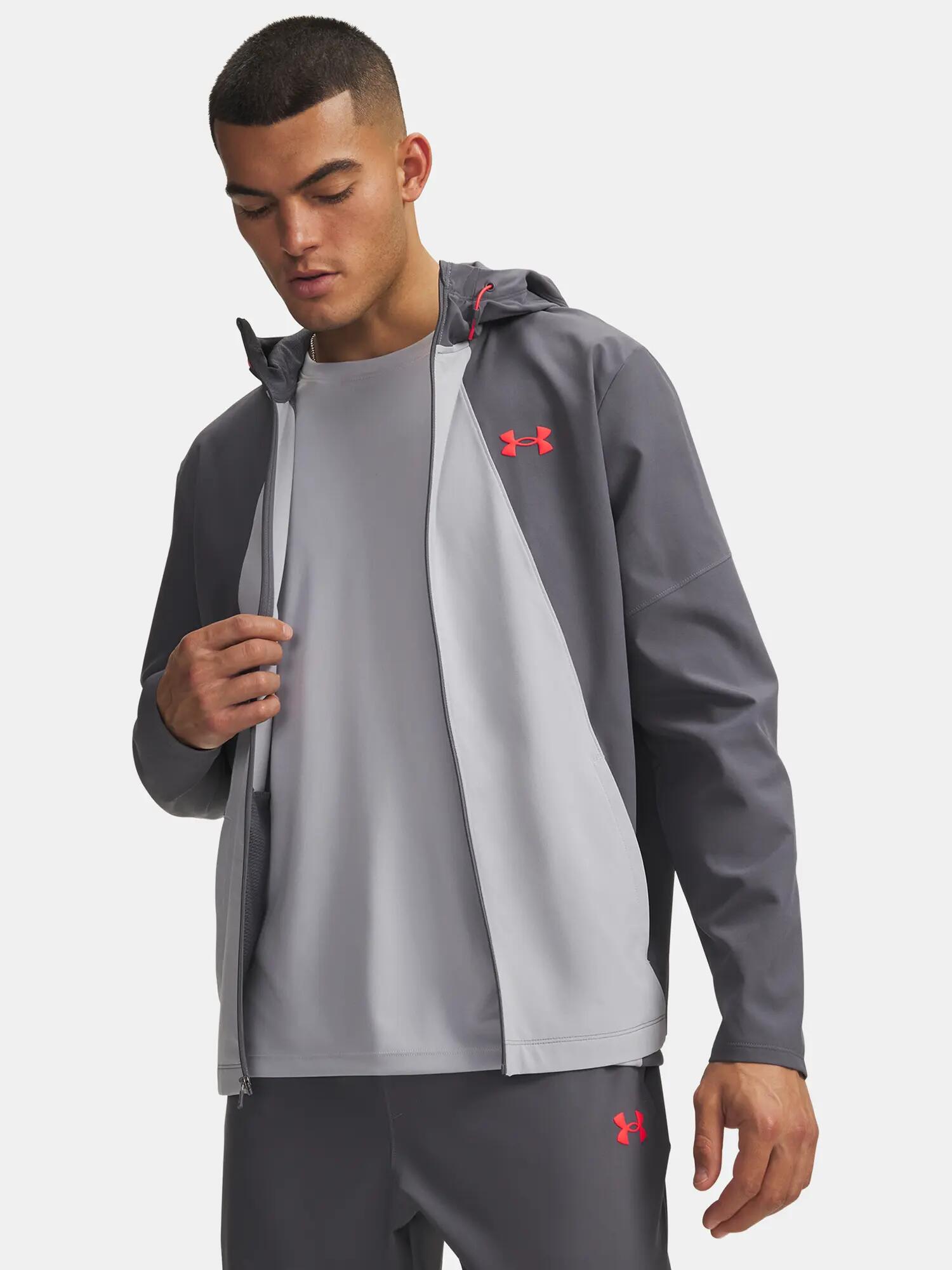 UNDER ARMOUR picture