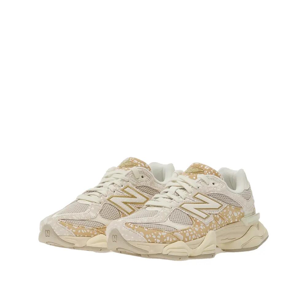 Schoenen New Balance 9060 Beige 5/6
