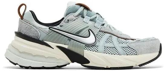 Nike V2K Run Pumic