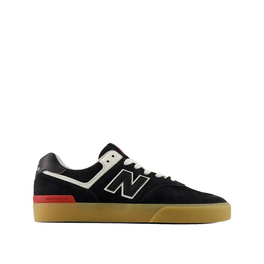 NEW BALANCE picture
