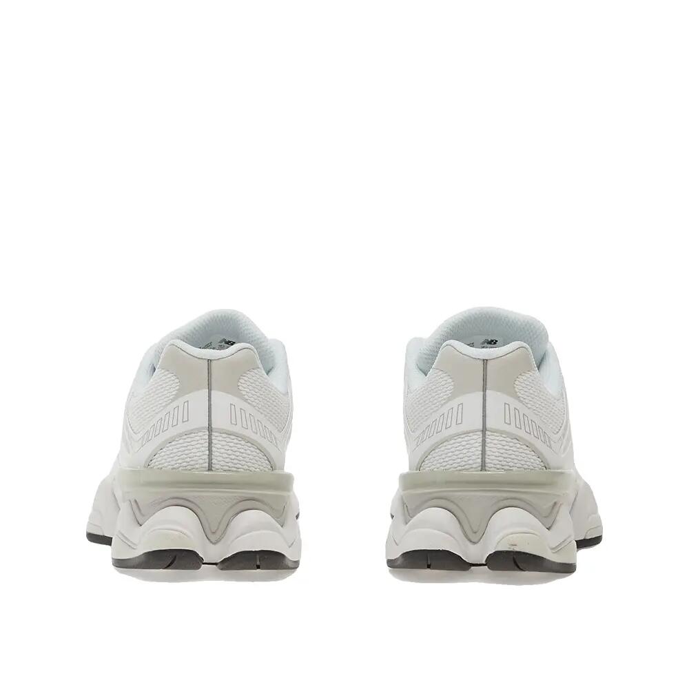 Zapatos New Balance 9060 Blanco/Grey 5/6