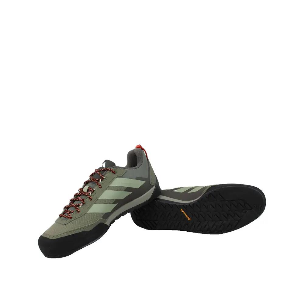 Calzado de senderismo montaña adidas Skychaser Solo Verde 5/8