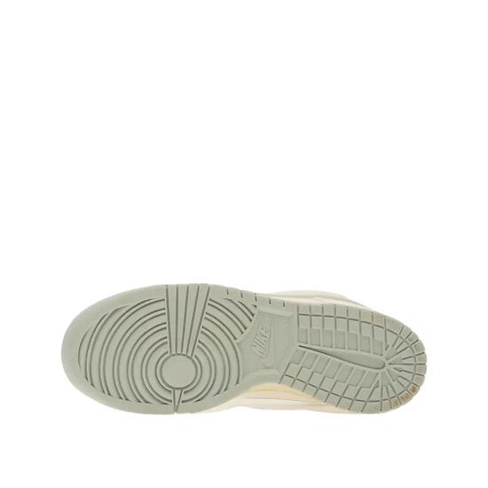 Chaussures Nike Dunk Low Retro Premium