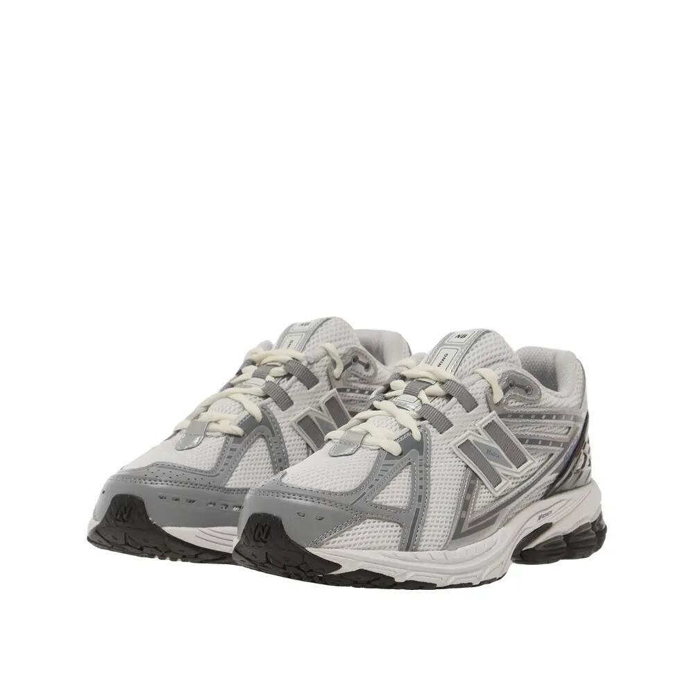 Zapatos New Balance 1906 Color blanco 5/6