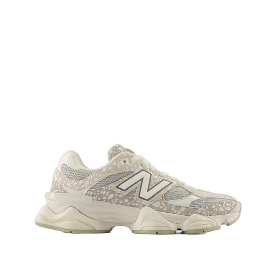 Chaussures New Balance 9060 Grise