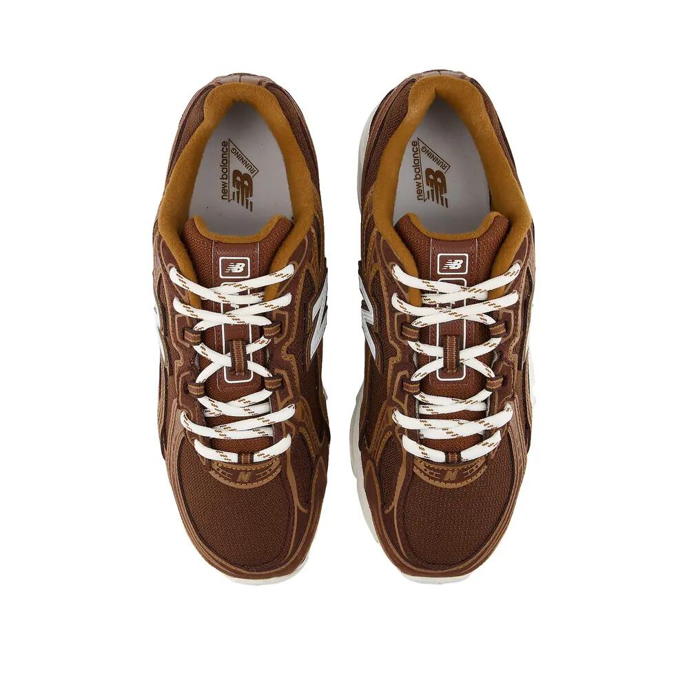 Schoenen New Balance 740 Pumpernickel/Zeezout 2/6