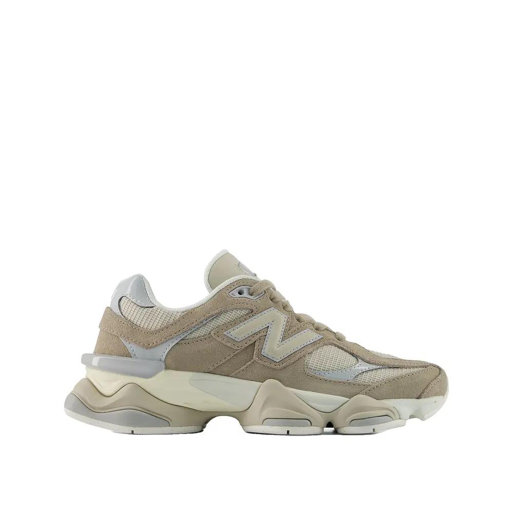 NEW BALANCE picture