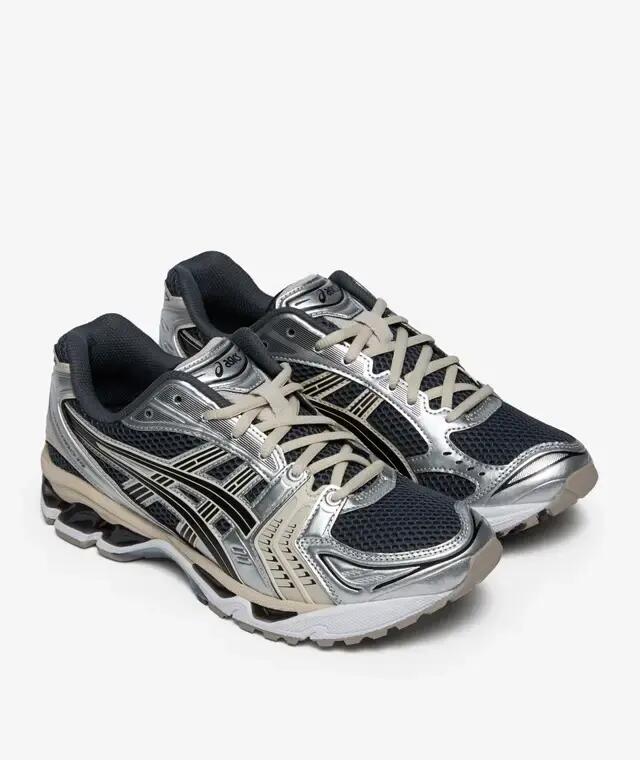 ASICS picture