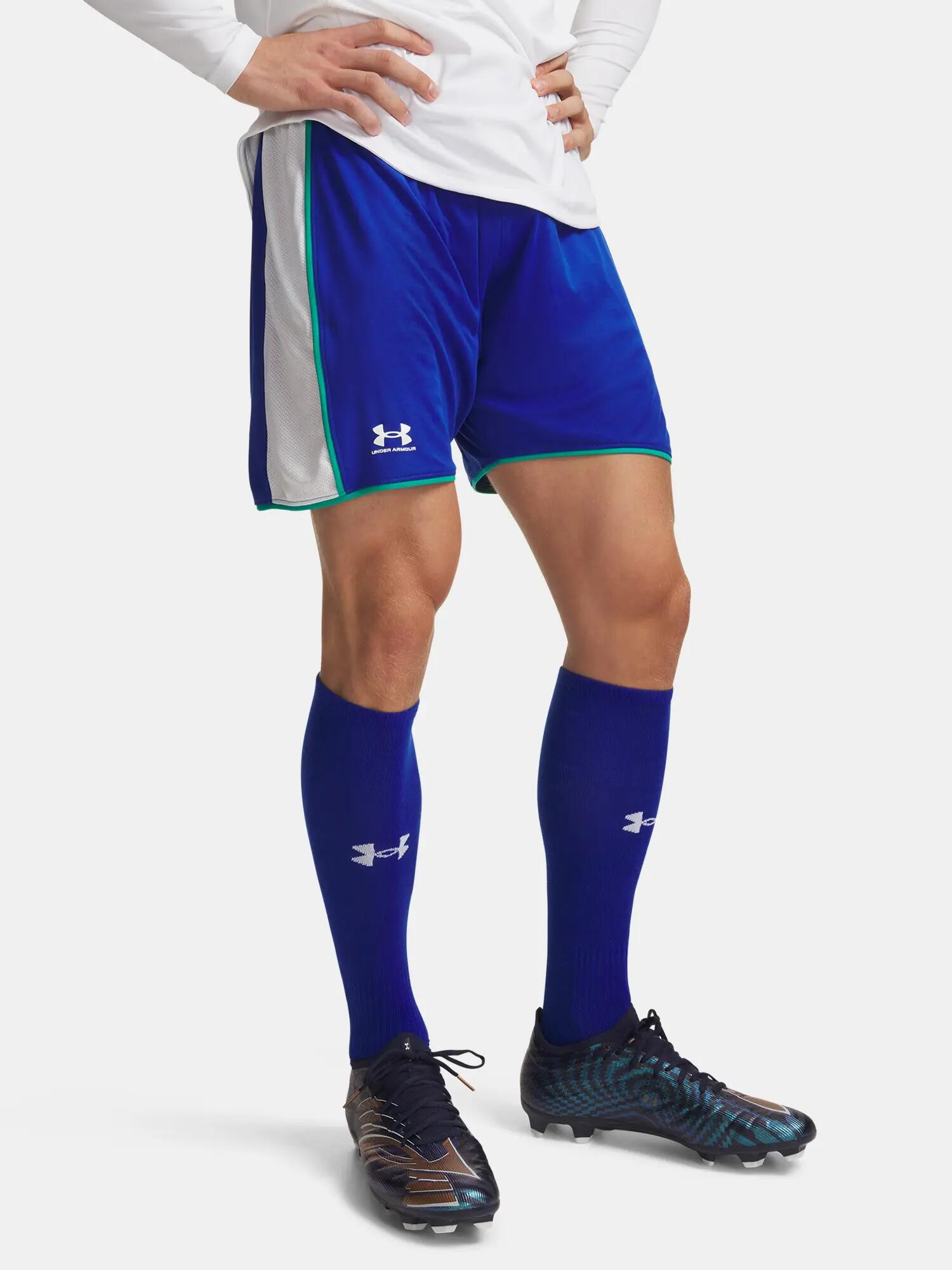 UNDER ARMOUR picture