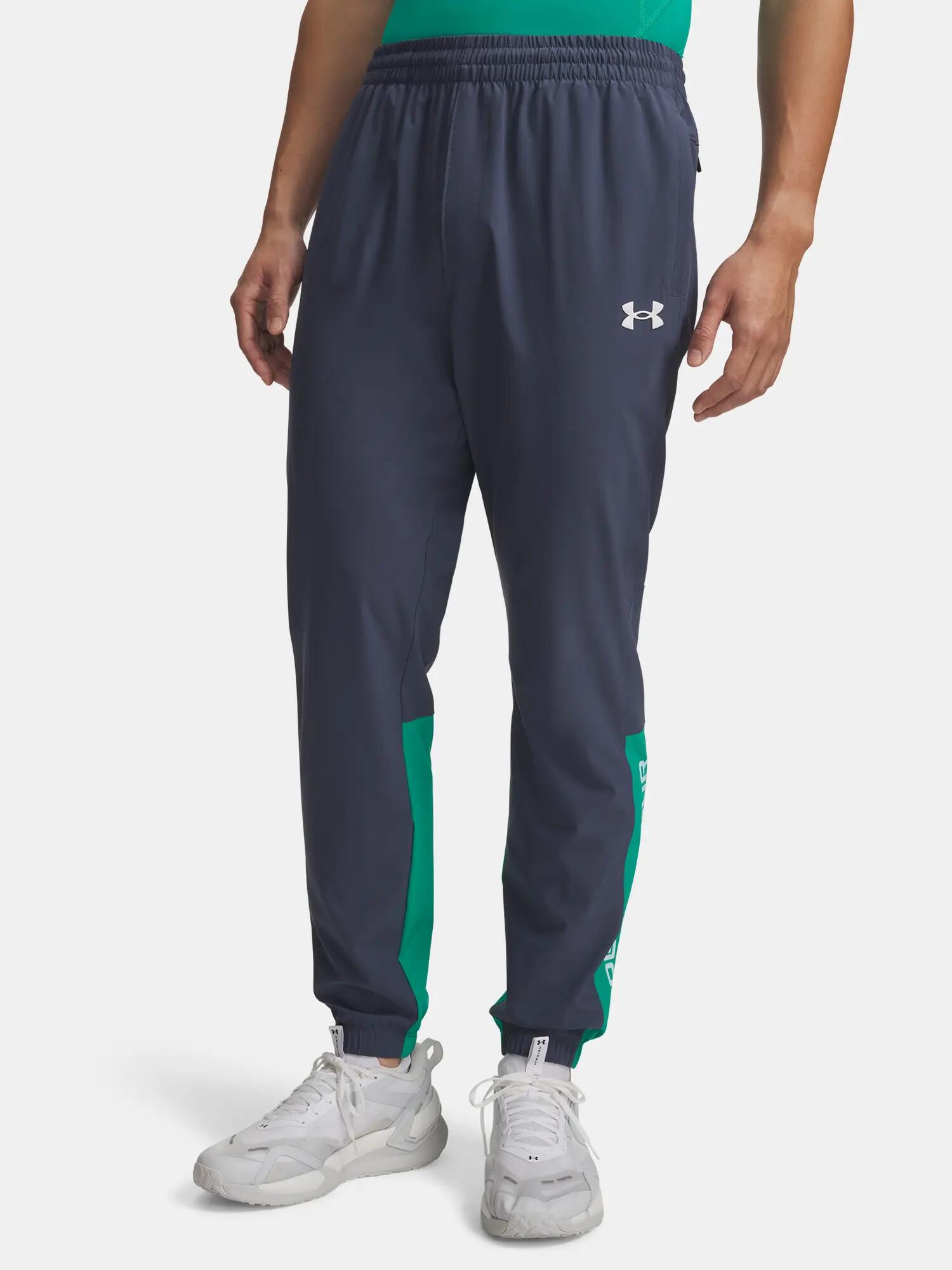 UNDER ARMOUR picture