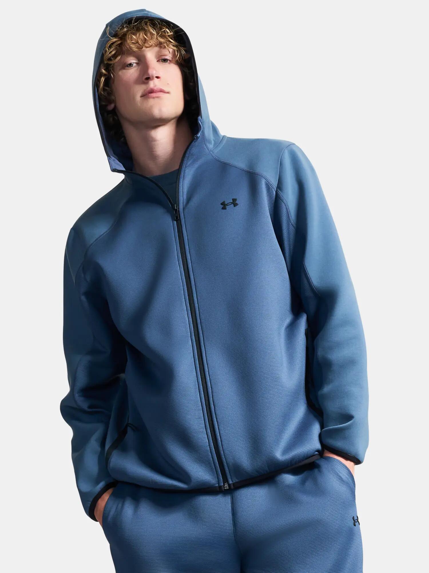 UNDER ARMOUR picture