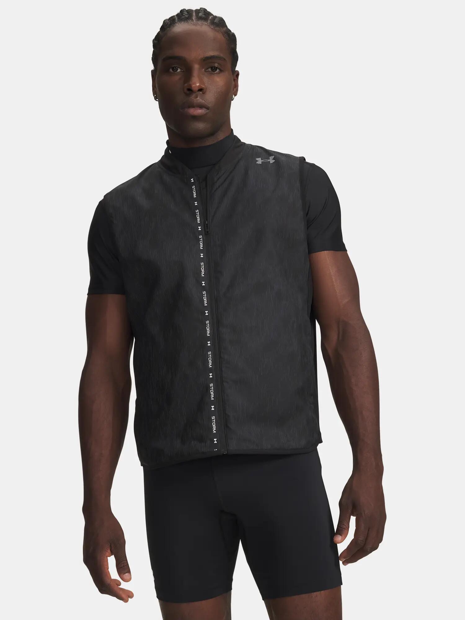 UNDER ARMOUR picture