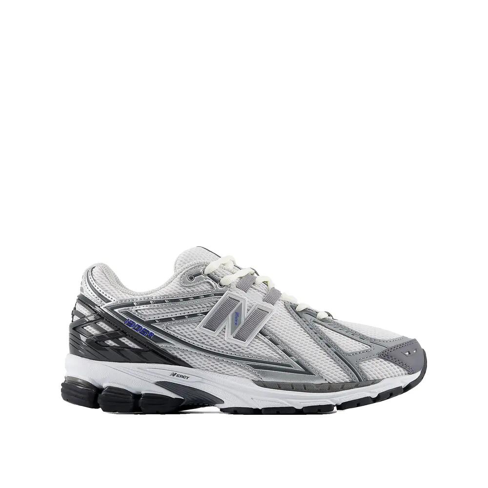 NEW BALANCE picture