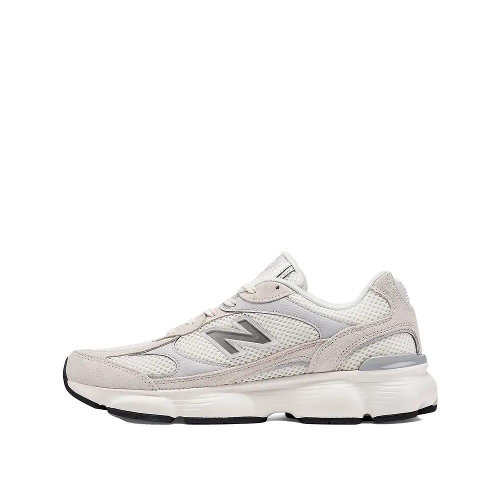 Scarpe New Balance M603 Bianche 3/6