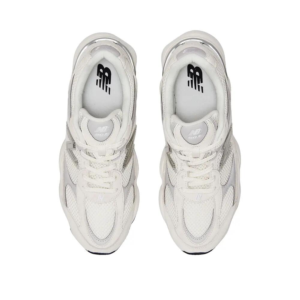 Scarpe New Balance M603 Bianche 2/6
