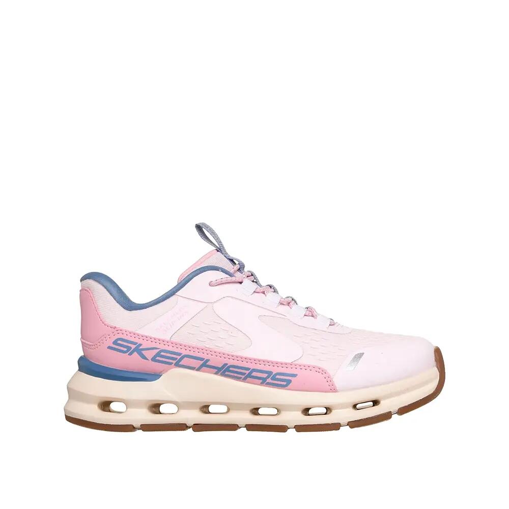 SKECHERS picture
